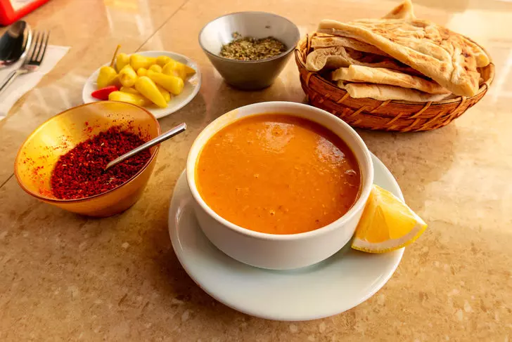MERCİMEK ÇORBASI TARİFİ | Mercimek Çorbası nasıl yapılır, nasıl pişirilir, faydaları?