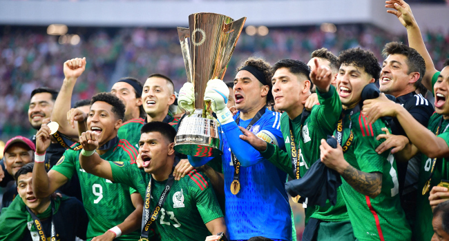 CONCACAF Altın Kupa'nın sahibi Meksika