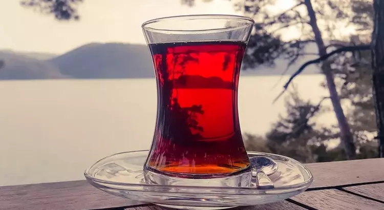 Rüyada Çay Bardağı Görmek Ne Anlama Gelir?