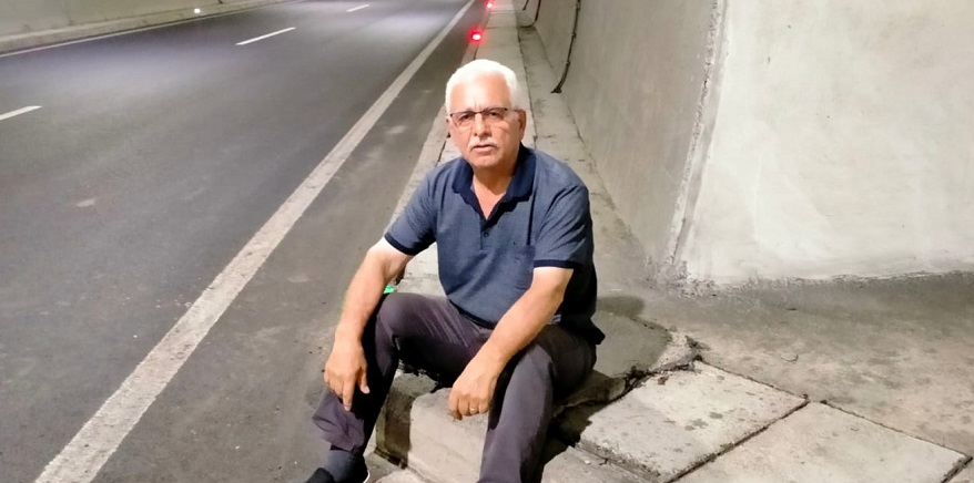 Ovit Yolunun Yapılmamasına 1 Dk Oturma Eylemiyle Tepki Gösterdi