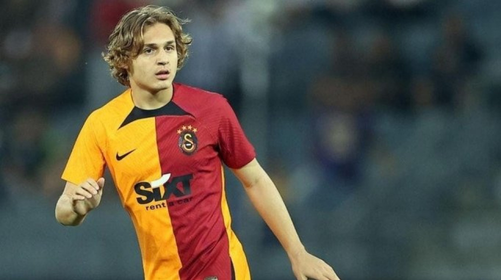 Çaykur Rizespor’ dan Hamza Akman’a Kanca
