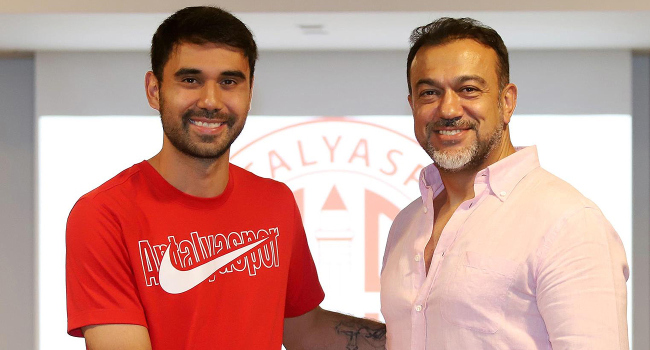 Antalyaspor, Gerrit Holtmann'ı kiraladı