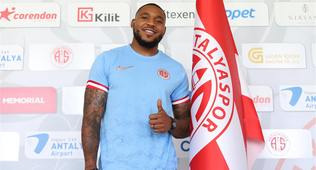 Antalyaspor'da Assombalonga imzayı attı