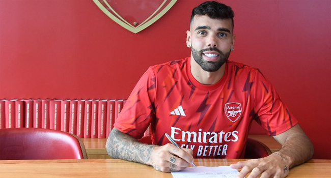 Arsenal'den kaleye takviye