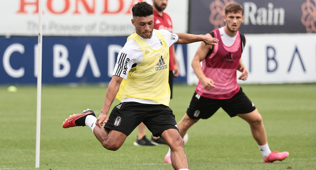 Chamberlain, Beşiktaş ile ilk antrenmanına çıktı