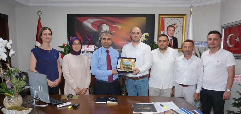 Yeşilay'dan İl Milli Eğitim Müdürü Tüfekçi'ye ziyaret