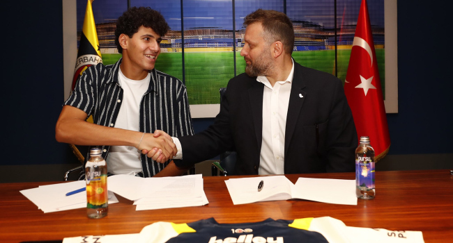 Fenerbahçe'ye Mısırlı stoper