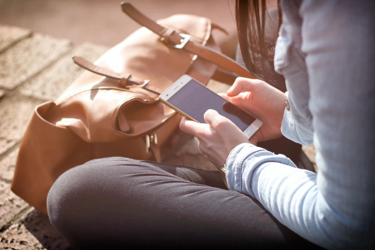 Öğrenciye vergisiz telefon ve bilgisayar şartları nelerdir? Vergisiz telefon ve bilgisayar şartları belli oldu mu?
