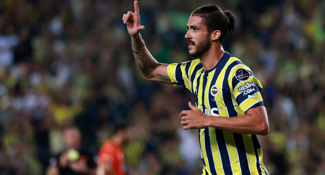 Fenerbahçe ayrılığı açıkladı