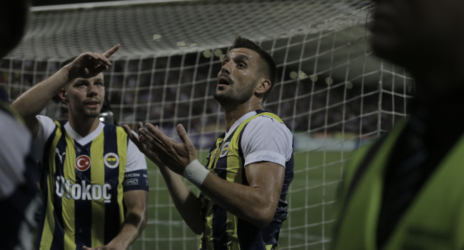 UEFA'dan Fenerbahçe'ye ceza