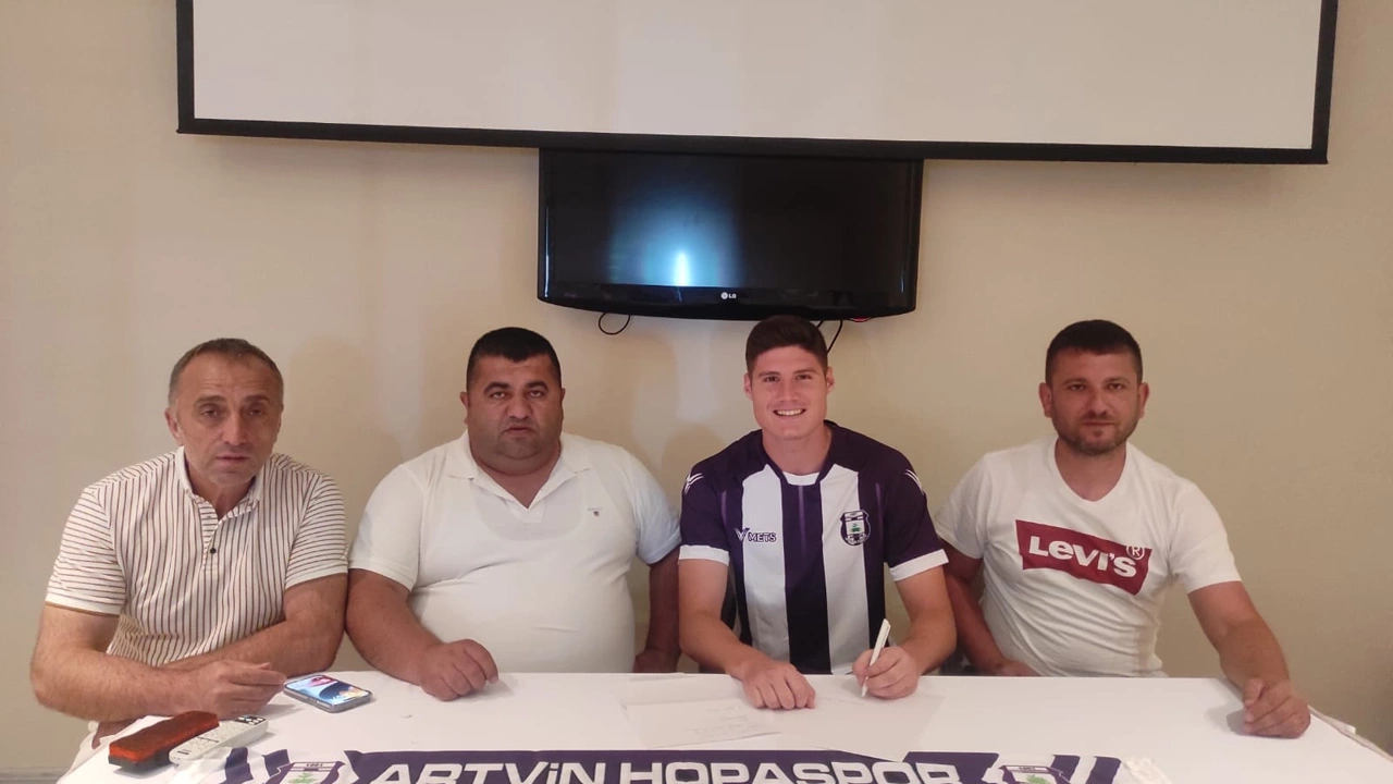 Doğukan Ateş Hopaspor’ da