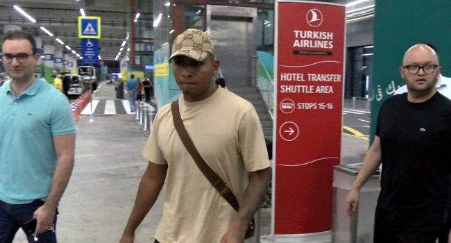 Morelos, Fenerbahçe için İstanbul'da
