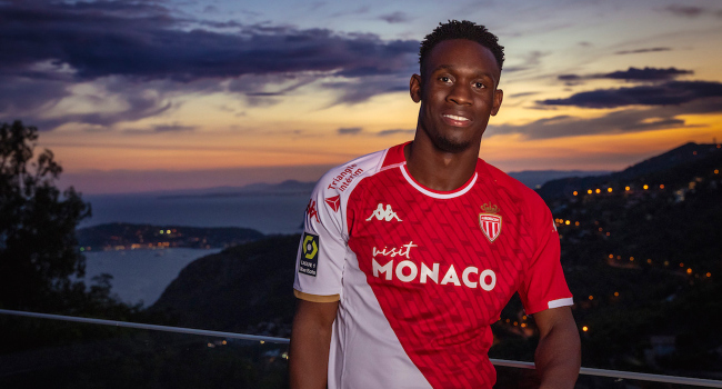 Arsenal'ın santrforu Monaco'ya gitti