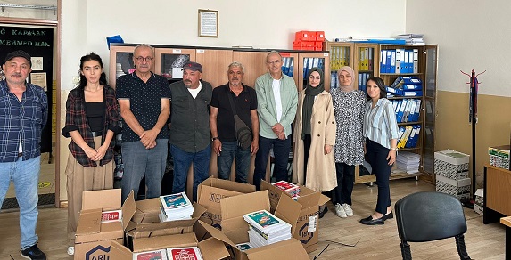 İkizdere Çevre Derneğinden ‘’Bir Kişide Sen Okut’ ’Kampanyası