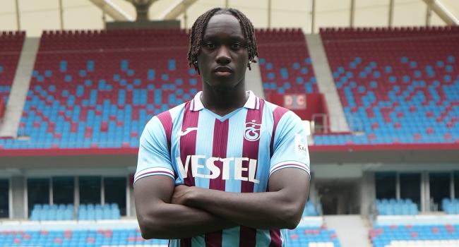 Batista Mendy resmen Trabzonspor'da