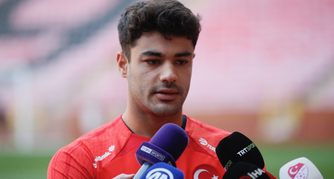 Ozan Kabak: Forma giymeyi bekliyordum