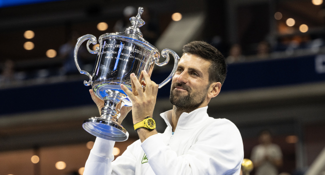 Novak Djokovic'ten tarihi zafer