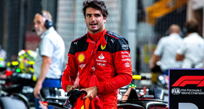 Singapur'da Sainz'ın zaferi
