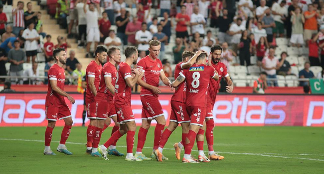 Antalyaspor siftah yaptı