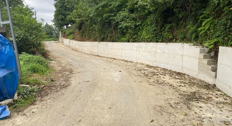 Rize Belediyesi Kaplıca Mahallesi Kalafat Sokakta Perde Duvar Çalışmalarına Devam Ediyor
