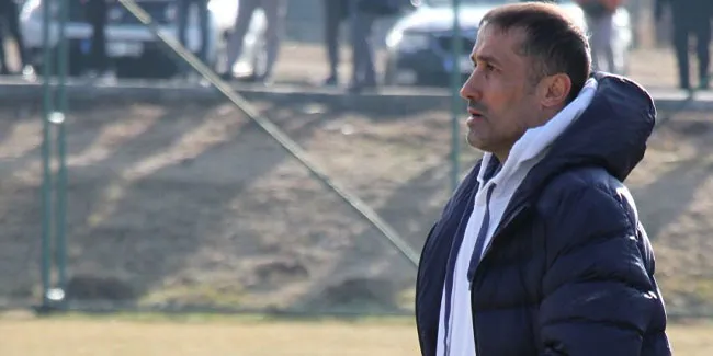 Çayelispor Teknik Direktörü Üzümcü: “Bu Gruptan Rahat Çıkarız”