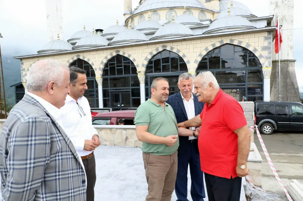 Rize İl Genel Meclisi Başkanı Karafazlı, Yolbaşı'nda Sosyal Alan Projesini İnceledi