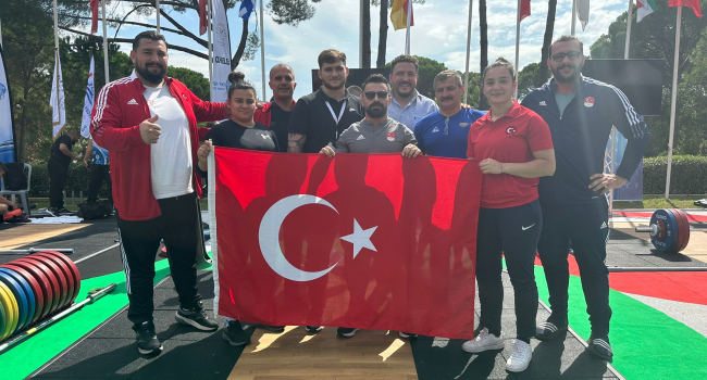 Ferdi Hardal'dan bronz madalya
