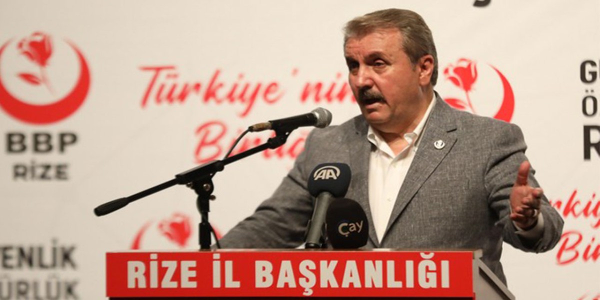 Destici Rize’ye Geliyor
