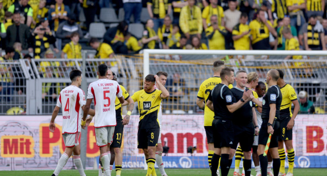 Borussia Dortmund doludizgin