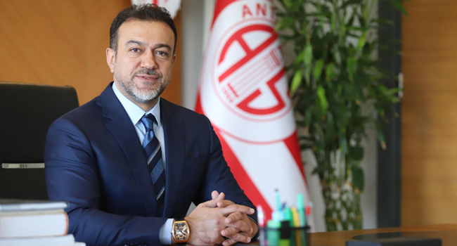 Antalyaspor'da Sabri Gülel'den istifa kararı