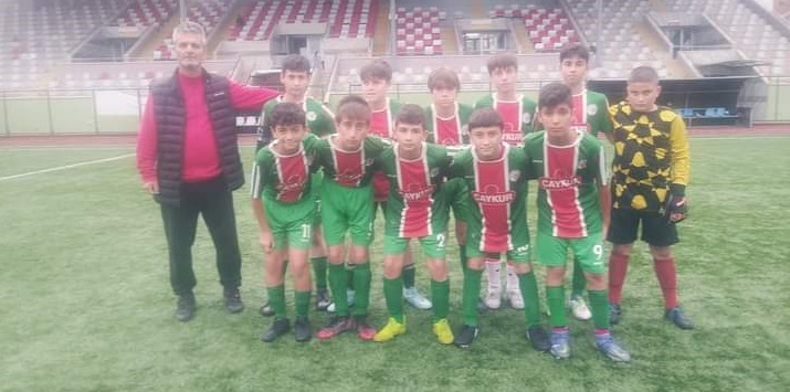 Çaykurspor Minikleri Fırtına Gibi Esiyor