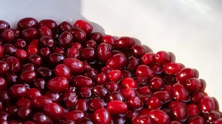 Baldan tatlı ancak kan şekerini yükseltmiyor! Kalbi koruyan doğal potasyum kaynağı