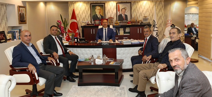 Rize Ziraat Odası Başkanı Bünyamin Arslan DOKAP Başkanı Hakan Gültekin’i Makamında Ziyaret Etti.