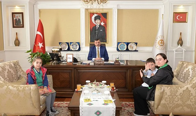 Vali Çiftçi, Bera'nın mektubuna kayıtsız kalmadı