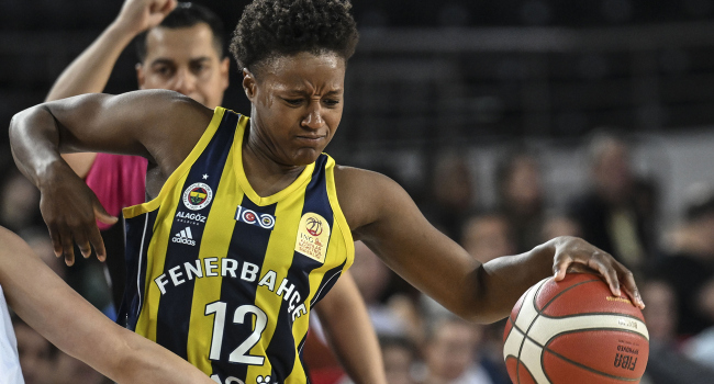 Fenerbahçe Alagöz'den 32 sayı fark