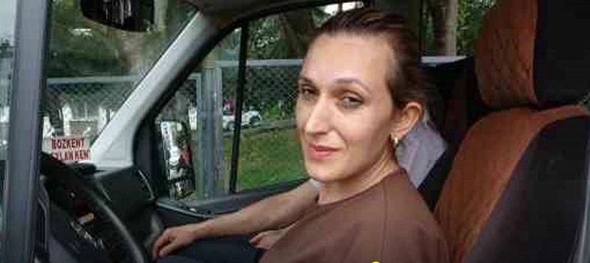 Trabzon'da Bayan Dolmuş Şoförü Dilek Koç, Yolculuklara Devam Ediyor