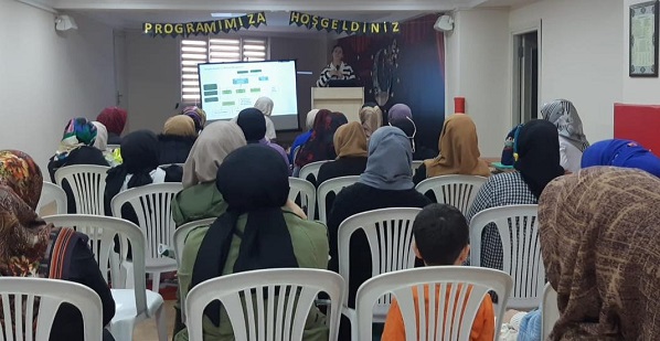 Rize'de Bağımlılıkla Mücadele Seminerleri Devam Ediyor