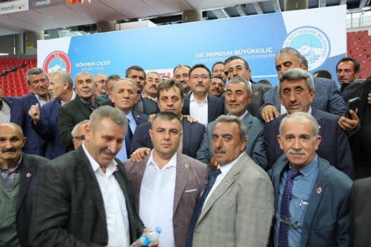 Vali Çiçek Kayserili muhtarlarla buluştu