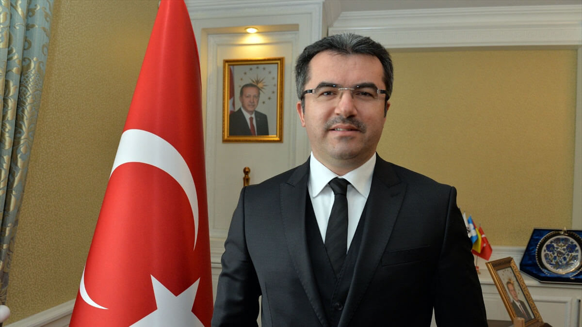 Okay Memiş kimdir? Okay Memiş kaç yaşında, nereli? Okay Memiş hayatı ve biyografisi!