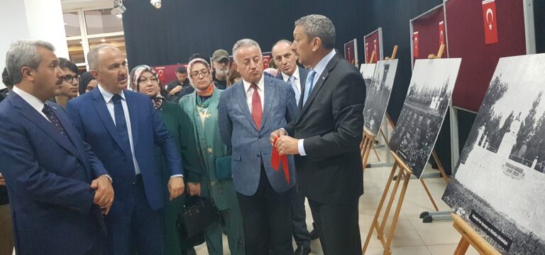 Rize’de Cumhuriyetin 100. yılında, Rize çayının 99.Yıl Resim Sergisi