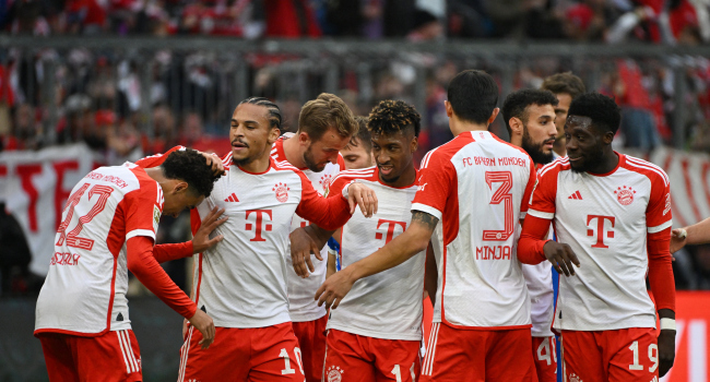Bayern Münih gol oldu yağdı: 8-0