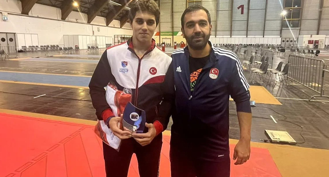 Doruk Erolçevik'ten bronz madalya