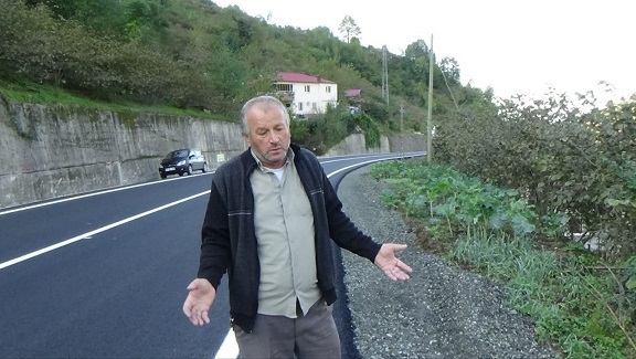 Kaş Yapayım dertken Göz Çıkartmayın