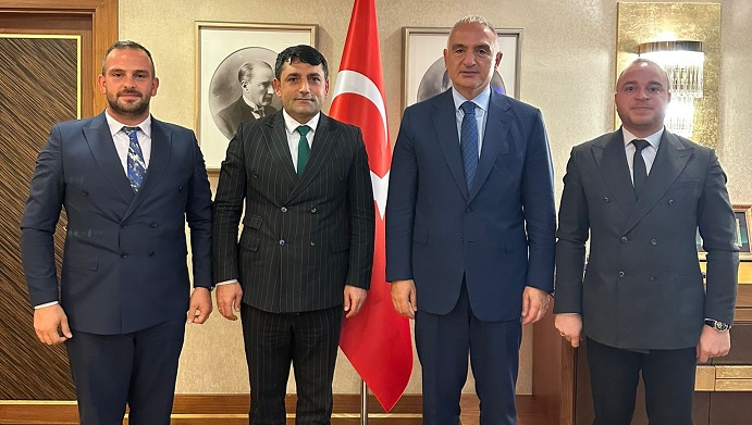 MHP Rize Heyeti, Kültür ve Turizm Bakanı Mehmet Nuri Ersoy'u Ziyaret Etti