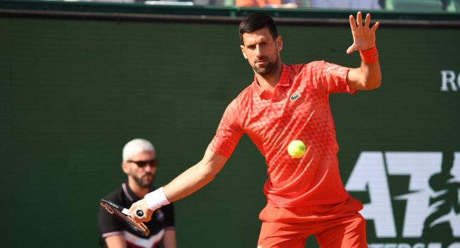 Djokovic, Paris Masters'ta kupaya uzandı