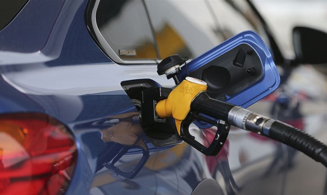 Akaryakıta indirim var mı? Benzine ve motorine indirim gelecek mi?