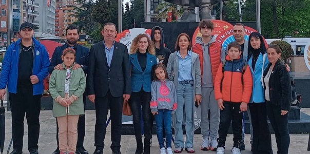 Bayrak: “Atatürk'ün hakikati arama gücü kuvvetlidir”.