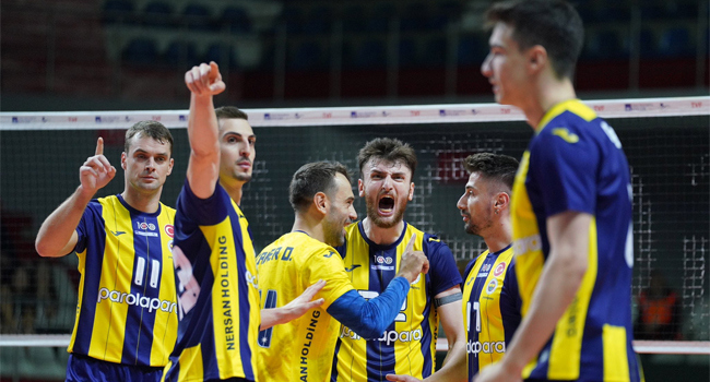 Dev derbide Fenerbahçe sevindi