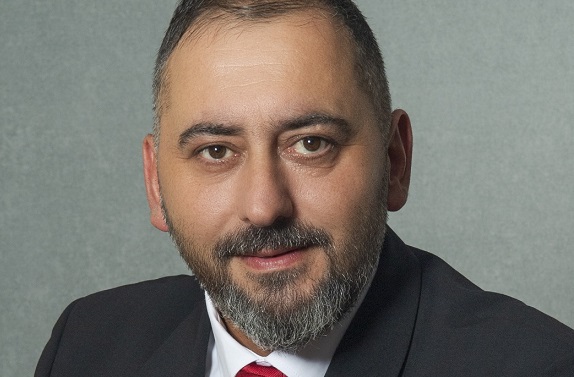 Çetin Zırh Eminettin Mahallesi Muhtarlığına Aday