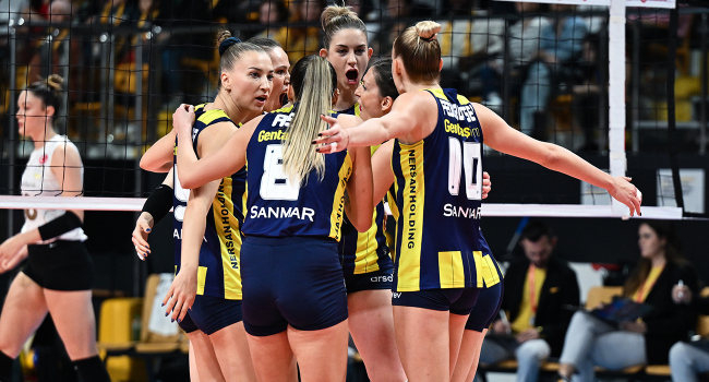 Fenerbahçe Opet, VakıfBank'ın serisini bitirdi
